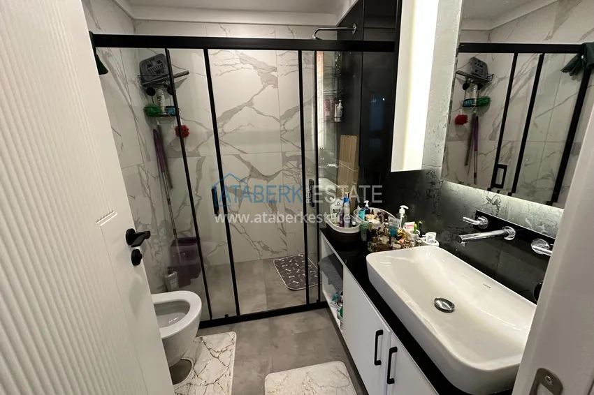 Purchase 1+1 apartment with sea view in the center of Alanya - Cleopatra beach area 8 