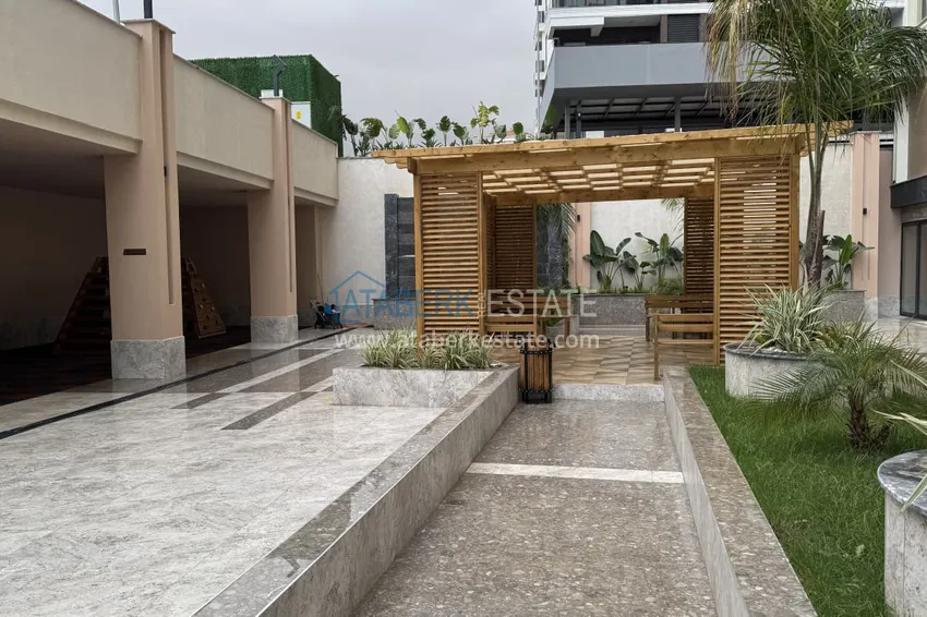 Luxury residential complex in the center of Mahmutlar - real estate from the developer in Alanya 5 