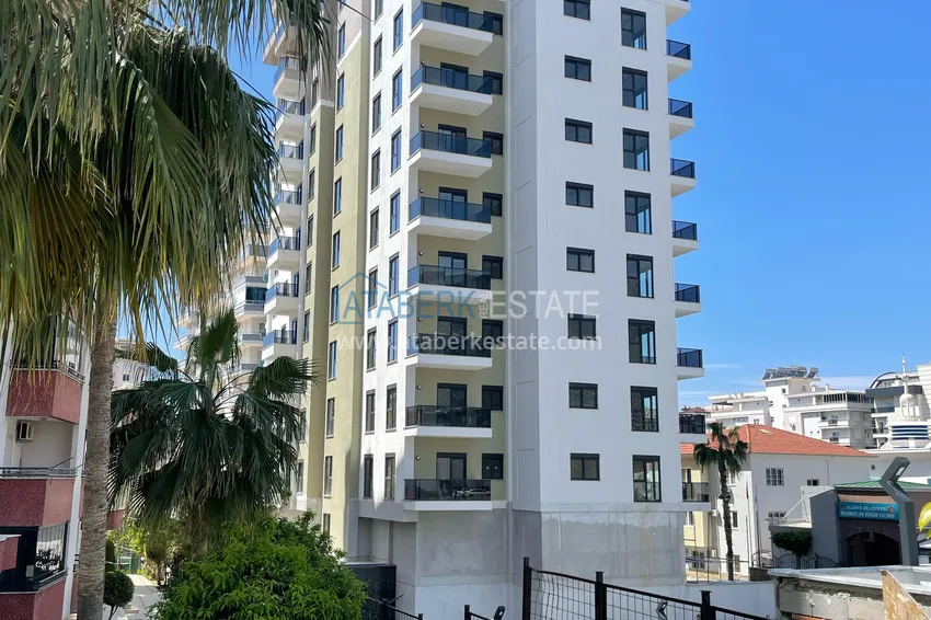 Modern residential complex in the center of Mahmutlar - real estate directly from the developer 3