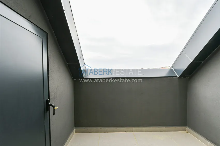 Purchase 3+1 duplex penthouse in the Upper Oba area — furnished and with mountain views 26 