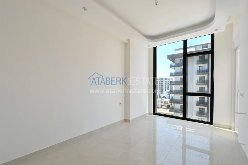Purchase 1+1 apartment with mountain views in Mahmutlar - Saturday market area 5 