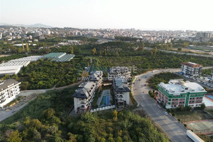 3+1 duplex penthouse in the Upper Oba area — furnished and with mountain views 9 