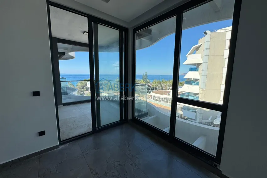 Purchase  Penthouse 1+1 on the beachfront in Kargicak - with panoramic sea views 7 