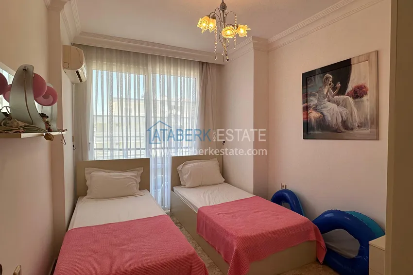 Purchase Furnished 3+1 apartment with sea view in the center of Mahmutlar 10 