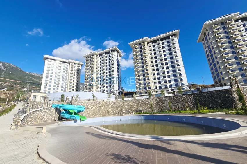 Investor offer: One-bedroom apartment with mountain views in a premium complex — Alanya, Mahmutlar 2 