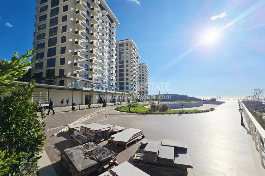 Investor offer: One-bedroom apartment with mountain views in a premium complex — Alanya, Mahmutlar 5 