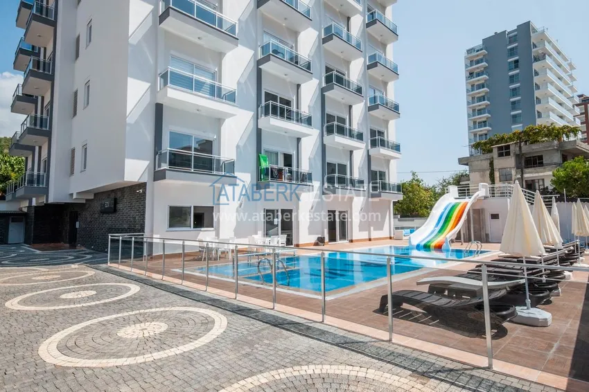 Furnished 1+1 apartment in Mahmutlar - an advantageous price offer 4
