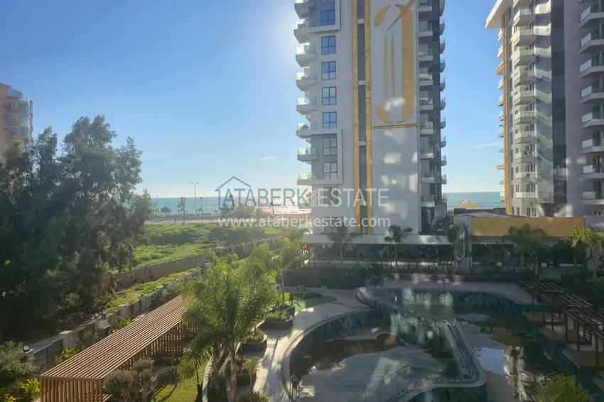 Purchase One bedroom apartment in Mahmutlar on the beachfront - with sea view 10 