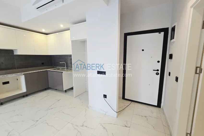 Purchase Apartment 1+1 Avsallar district — Alanya, from an investor in a complex under construction 1