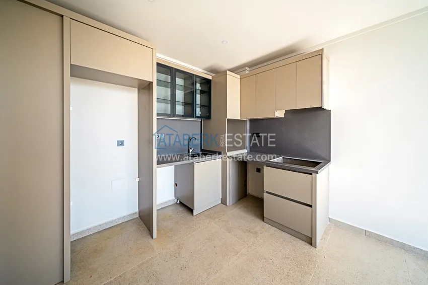 Purchase  One bedroom apartment in the center of Avsallar — fine finish, sea view   2 