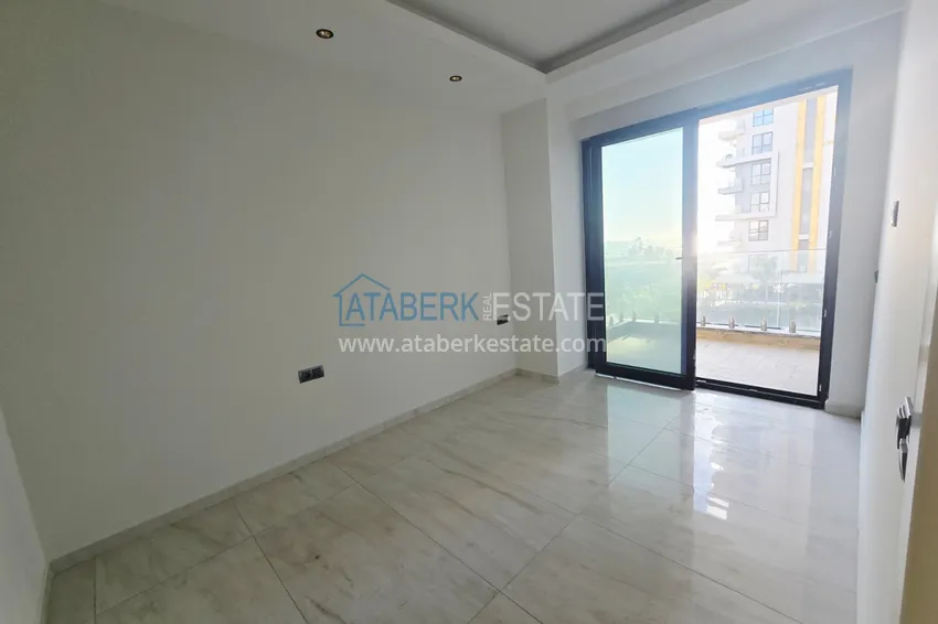 Purchase One bedroom apartment in Mahmutlar on the beachfront - with sea view 6 