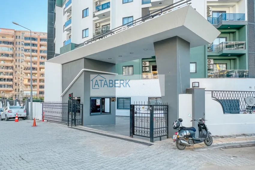 Furnished three-room apartment in Mahmutlar — in a resort-style complex 10