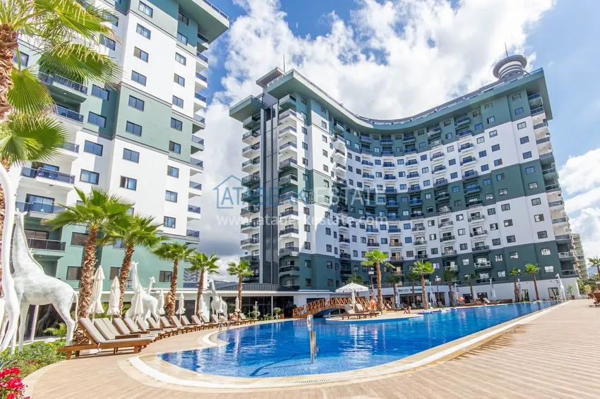 Furnished three-room apartment in Mahmutlar — in a resort-style complex 1