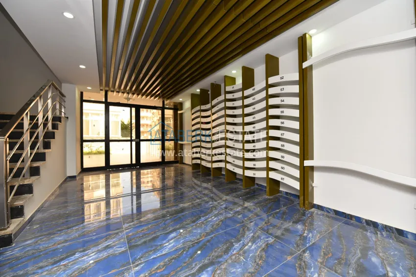 2+1 apartment with sea view in Mahmutlar — Tuesday market area 13 