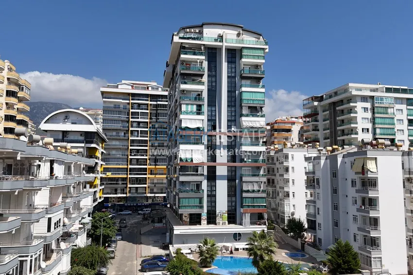 2+1 apartment with sea view in Mahmutlar — Tuesday market area 3 
