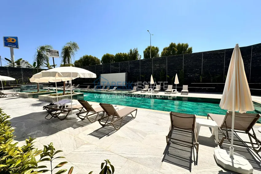 2+1 apartment with sea view in Kargicak on the beachfront 6