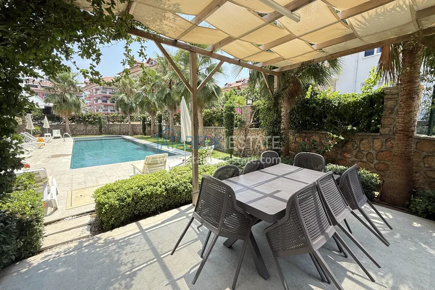 Apartment 2+1 in the Oba area - with luxury furniture and a view of the fortress 7