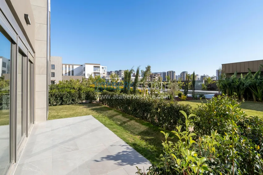 Purchase Real estate from a developer in Antalya - a comfortable residential complex in the Aksu district, Altintash 2