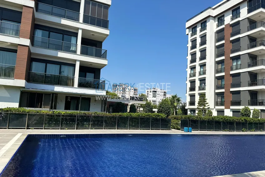 Furnished three-room apartment in Güzeloba district, Lara — directly from the owner 1 