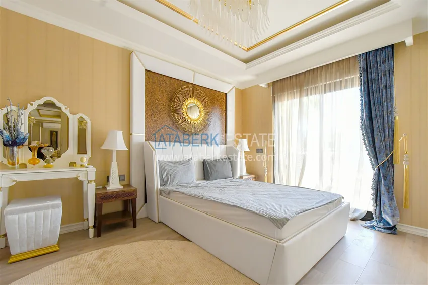 Purchase 2+1 apartment on the first line in Oba, Alanya - premium level, suitable for a residence permit 9 