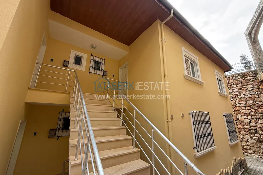 Apartment 3+1 in the Tepe area — furnished, sea view in an apart-villa. Property for a residence permit in Alanya 9 