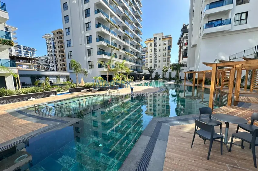 Long-term rent in Mahmutlar - furnished 1+1 apartment in a C4 resort complex 3