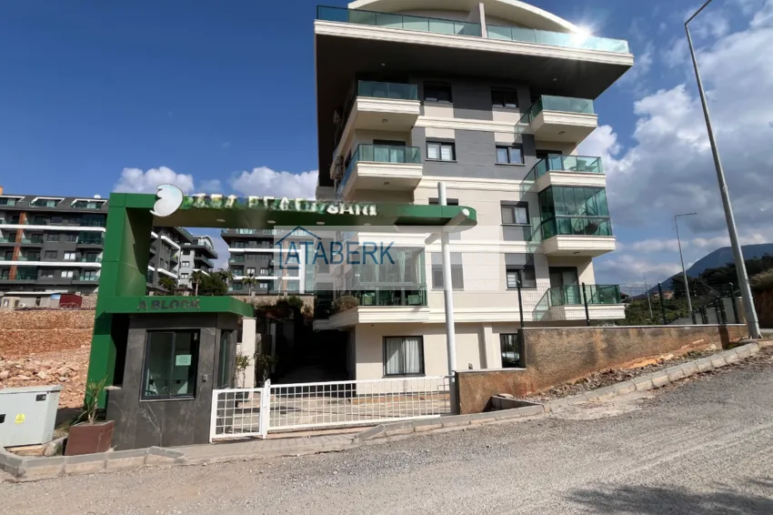 Furnished 1+1 apartment with mountain views in the Upper Oba area 5 