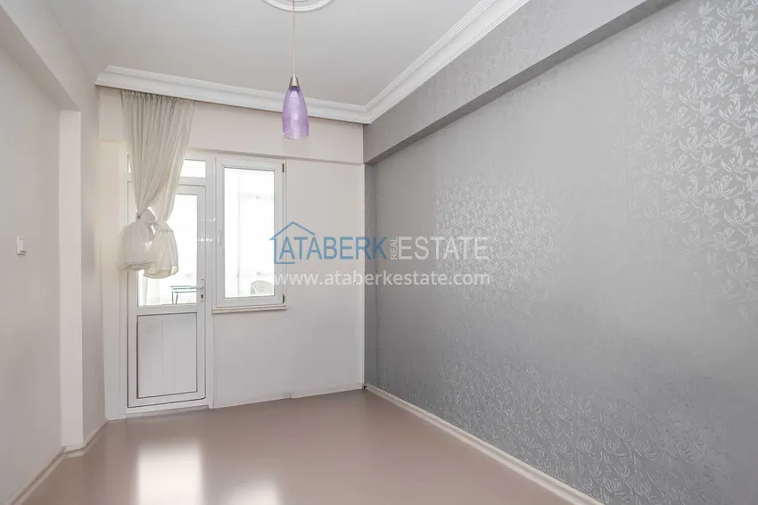 Purchase 3+1 apartment with furniture and a separate kitchen in the Oba area - 450 m from the sea 16 
