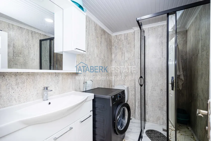 Purchase 3+1 apartment with furniture and a separate kitchen in the Oba area - 450 m from the sea 18 