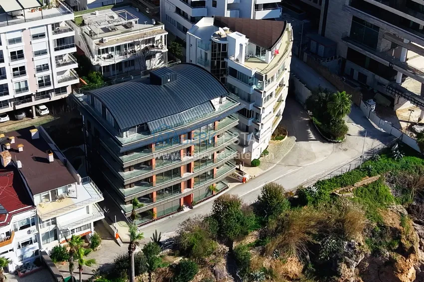 Premium apartments from a developer in Antalya — the first line in the Genclik district, Muratpasa 3