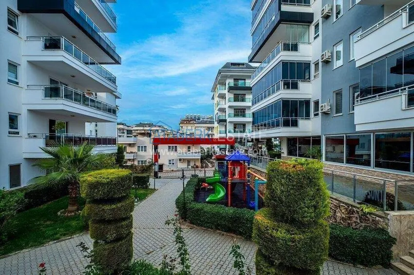 Furnished 1+1 apartment with mountain views in Tosmur - 600 m to the waterfront 8 