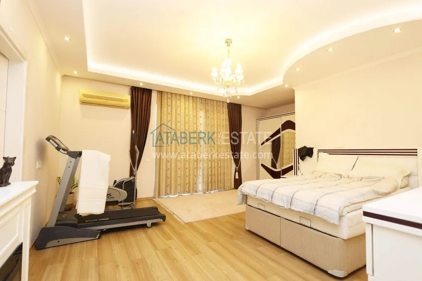 Purchase  5+1 duplex with separate kitchen in Tosmur - suitable for citizenship and residence permit 13 