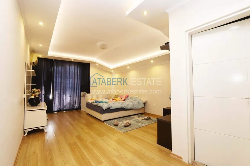 Purchase  5+1 duplex with separate kitchen in Tosmur - suitable for citizenship and residence permit 19 