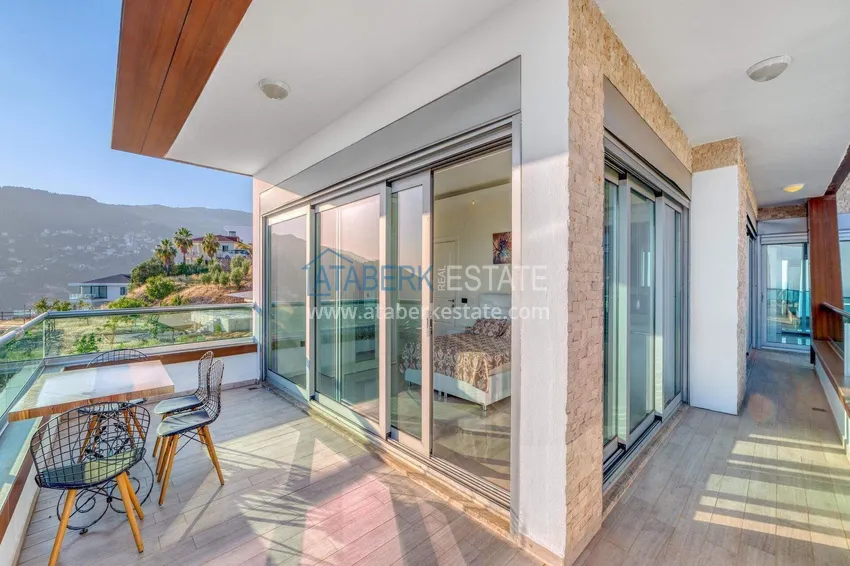 Purchase  5+1 triplex villa for citizenship and residence permit in Alanya, Bektash — furnished and with panoramic views  23 