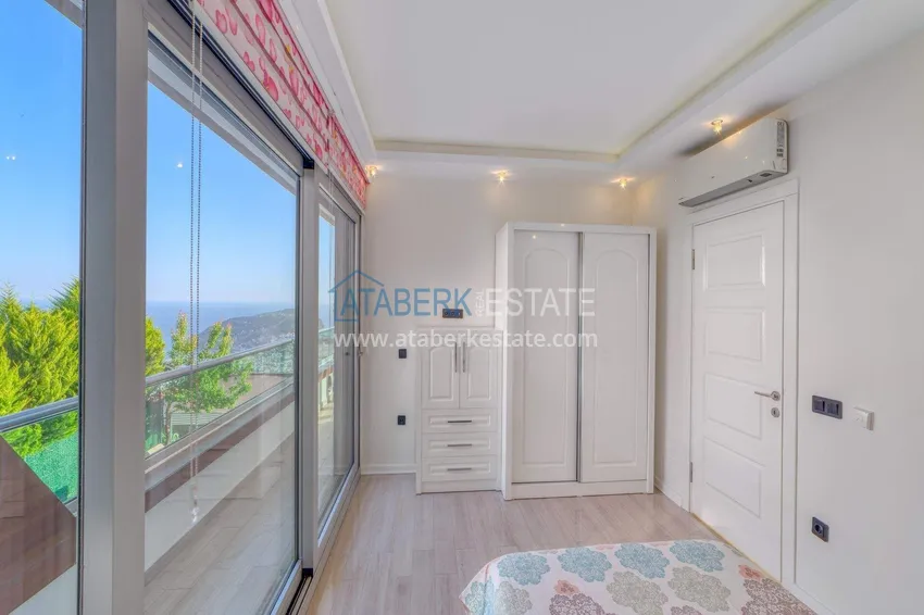 Purchase  5+1 triplex villa for citizenship and residence permit in Alanya, Bektash — furnished and with panoramic views  29 