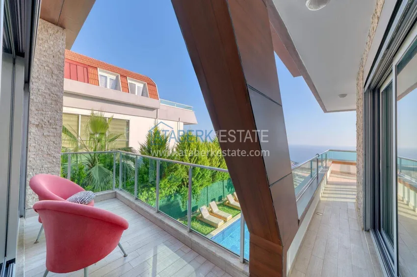 Purchase  5+1 triplex villa for citizenship and residence permit in Alanya, Bektash — furnished and with panoramic views  32 