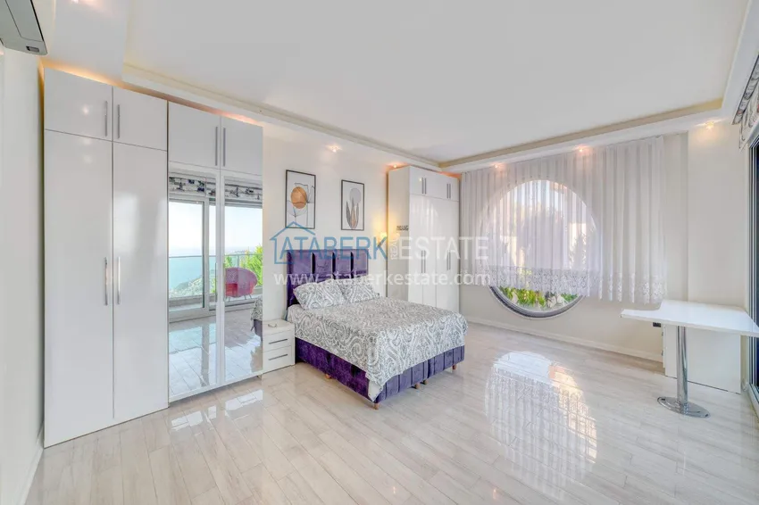 Purchase  5+1 triplex villa for citizenship and residence permit in Alanya, Bektash — furnished and with panoramic views  36 