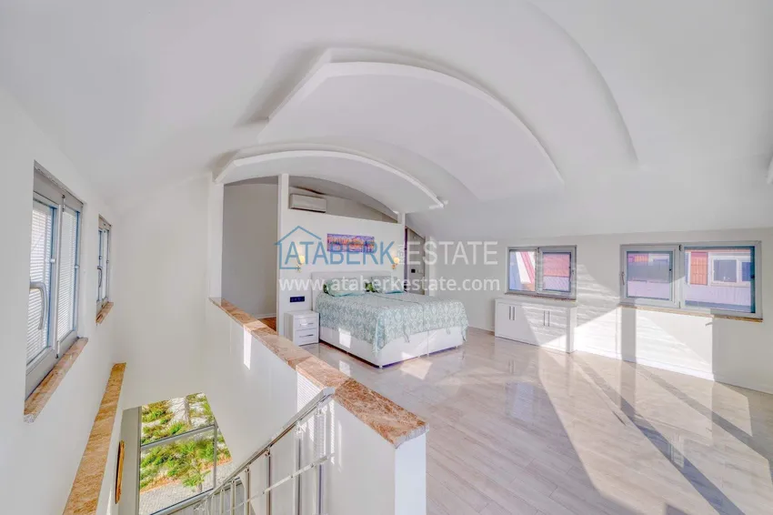 Purchase  5+1 triplex villa for citizenship and residence permit in Alanya, Bektash — furnished and with panoramic views  42 