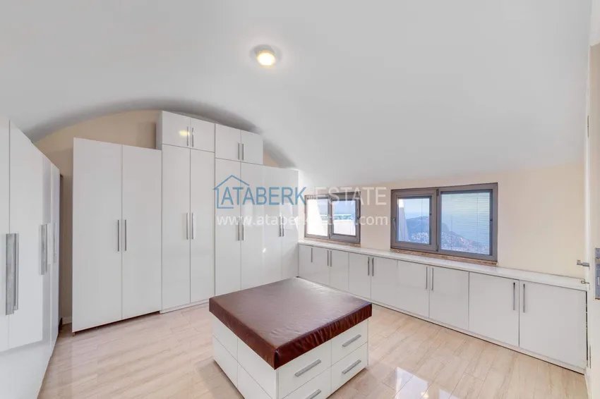 Purchase  5+1 triplex villa for citizenship and residence permit in Alanya, Bektash — furnished and with panoramic views  47 