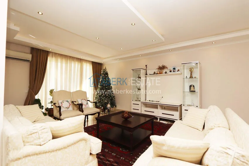Purchase  5+1 duplex with separate kitchen in Tosmur - suitable for citizenship and residence permit 8 