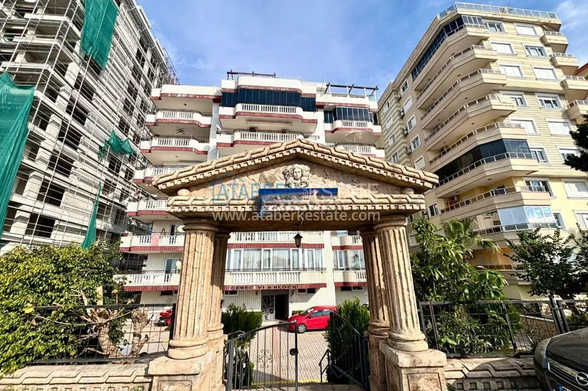 Furnished 2+1 apartment in Mahmutlar on the beachfront  11 