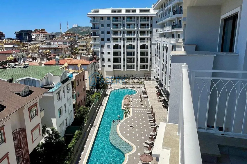 Purchase  2+1 apartment with a view in the center of Alanya, Cleopatra beach area 18 