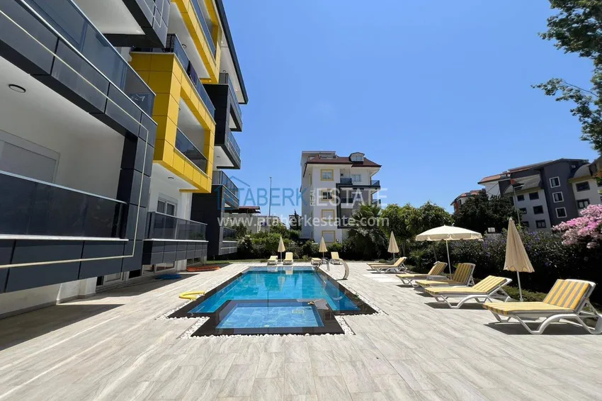 2+1 penthouse duplex in Avsallar with furniture in a modern complex 5 