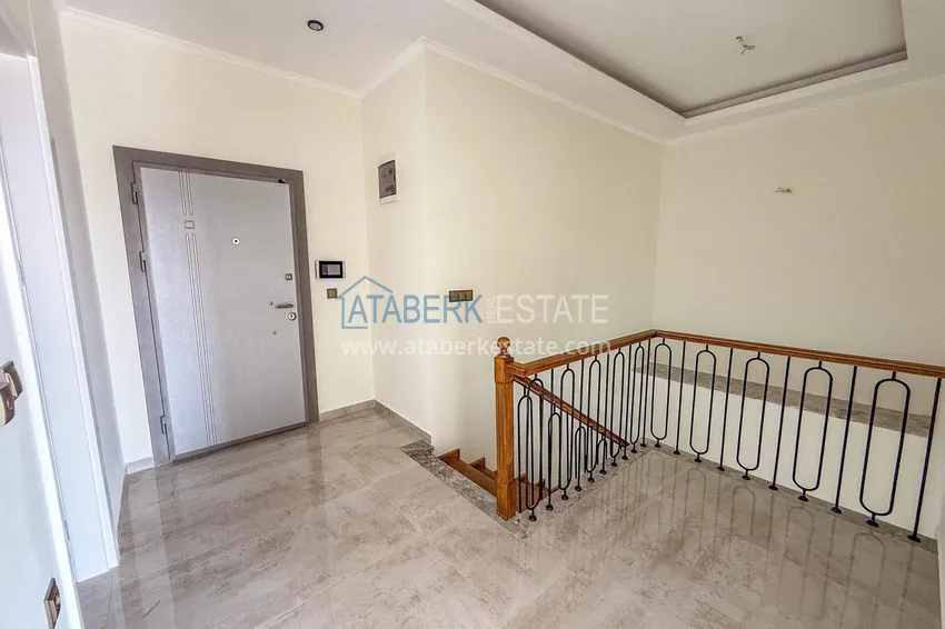 Purchase  Real estate from the developer! Residential complex under construction in the center of Alanya, Cleopatra beach area 17 