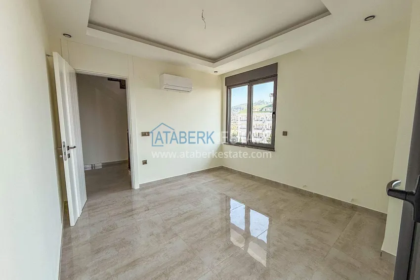 Purchase  Real estate from the developer! Residential complex under construction in the center of Alanya, Cleopatra beach area 32 