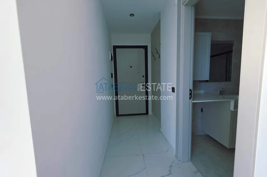 Purchase  1+1 apartment overlooking the sea and the fortress on the beachfront in Kestel 2 