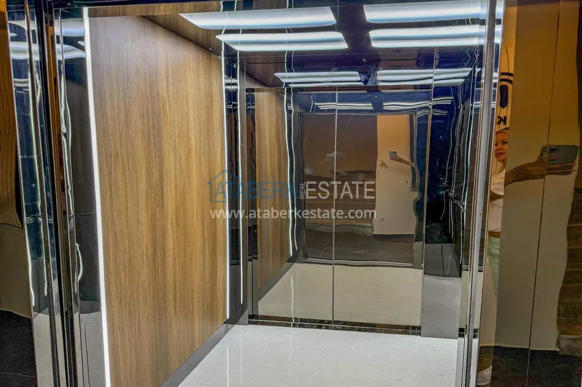 Real estate from the developer! Residential complex under construction in the center of Alanya, Cleopatra beach area 37 