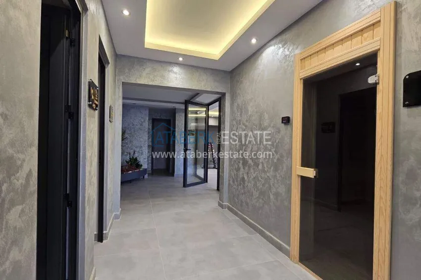 1+1 apartment overlooking the sea and the fortress on the beachfront in Kestel 39 