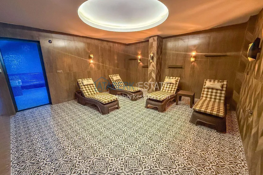 Real estate from the developer! Residential complex under construction in the center of Alanya, Cleopatra beach area 50 