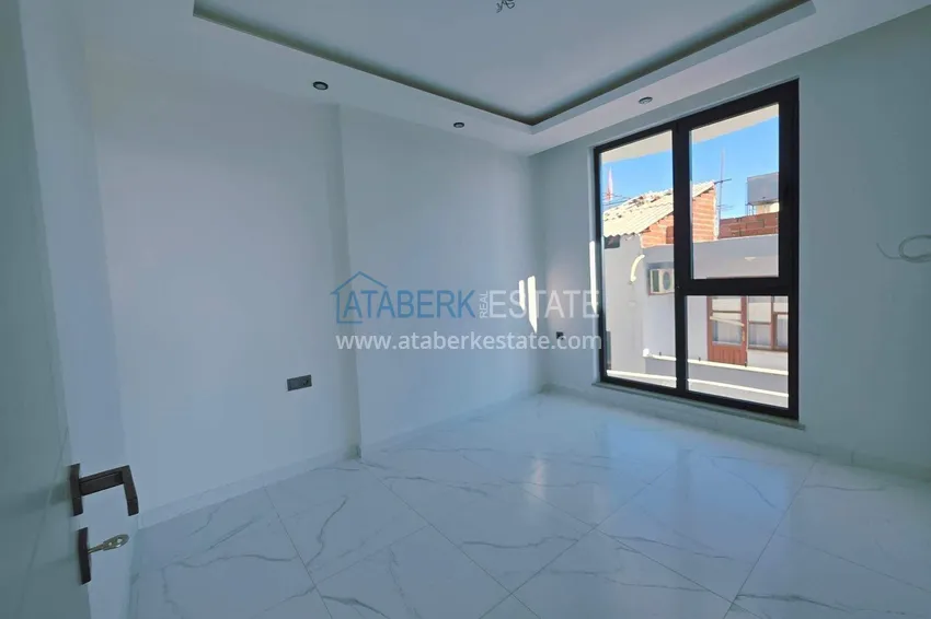 Purchase  1+1 apartment overlooking the sea and the fortress on the beachfront in Kestel 6 